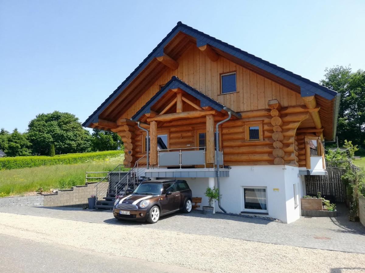 4 Sterne Ferienwohnung Stammzeit Nettersheim 外观 照片